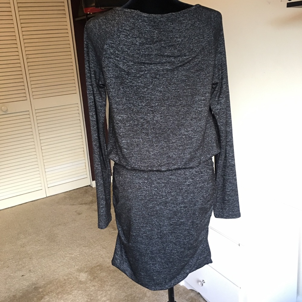 Banana Republic Ruched Gray Jersey Dress Sleeve - Picture 6 of 6